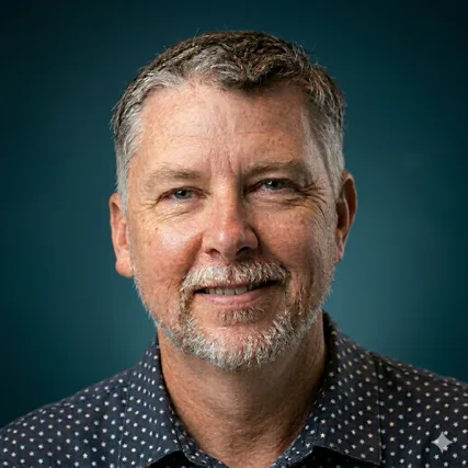Bret Savage headshot